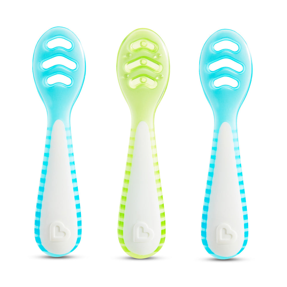 Munchkin Gentle Dip Spoon Review (one of the best baby & toddlers spoons)